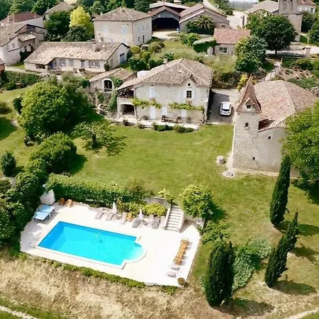 Charming With Private Pool In Saint-Nazaire-de-Valentane